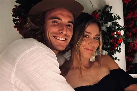 paula badosa and tsitsipas